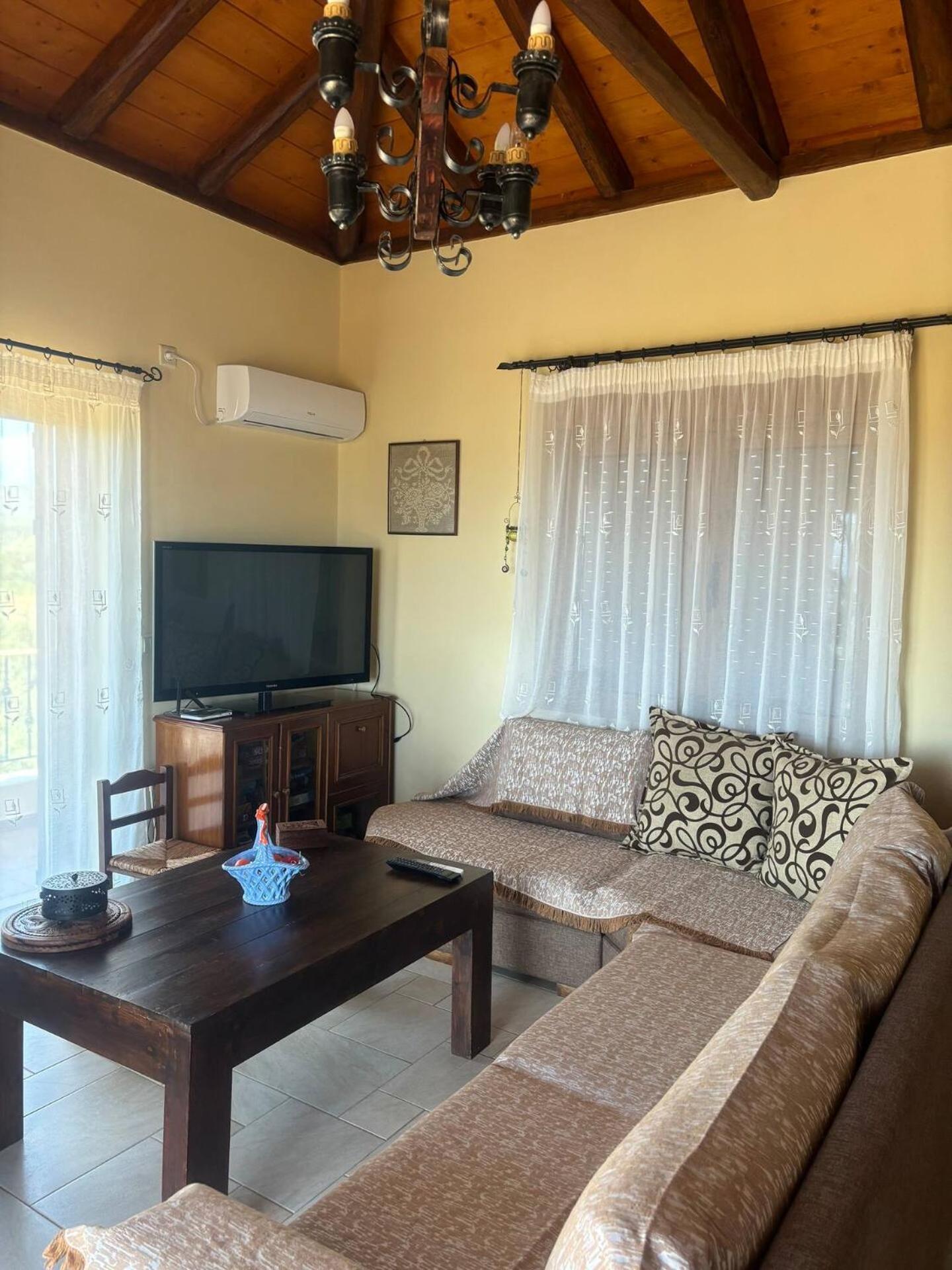 “villa Othon-leni” Villa Paralia Demonias