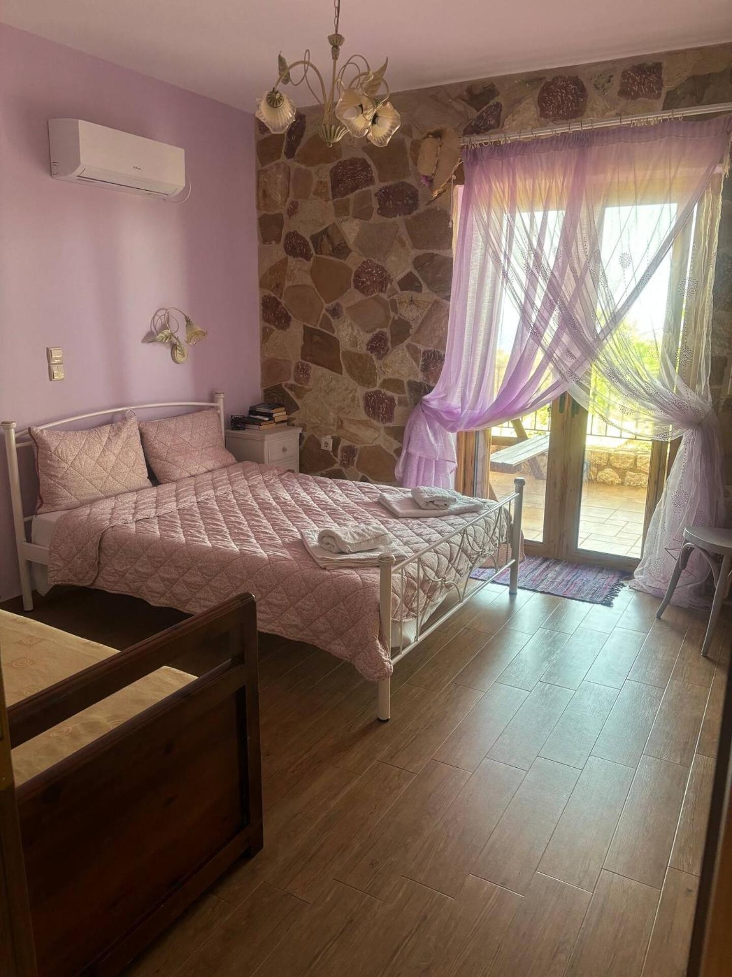 “villa Othon-leni” Paralia Demonias